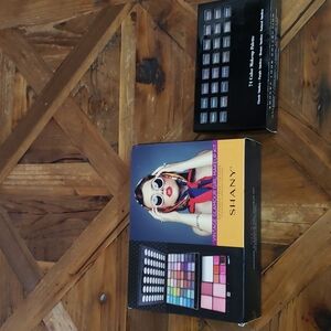 2 sets Shany Vintage Glamor Girl Make up & Smokey Look Collection